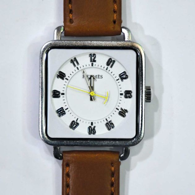 montre-hommes---hermes-paris---en-simili-cuir-couleur-marron-+-boitier