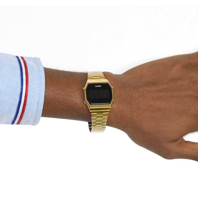 montre-casio-mixte-en-acier-inoxydable-2-dans-son-boitier---or