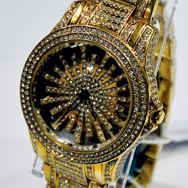 montre-forecast-professional-waterproof-dans-son-boitier---femme