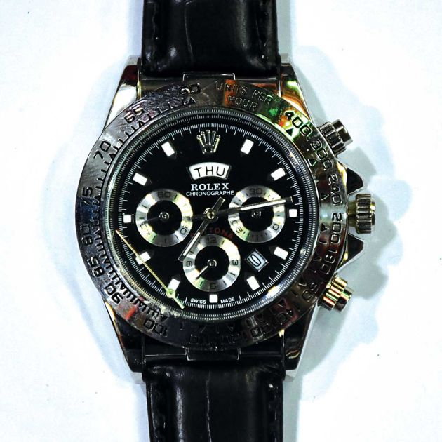 montre-de-marque-rolex-chronographe-en-simili-cuir-couleur-noir-dans-son-boitier