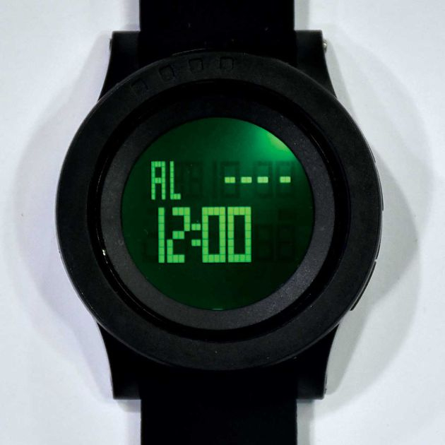 montre-sport-de-marque-skmei-en-caoutchouc---noir
