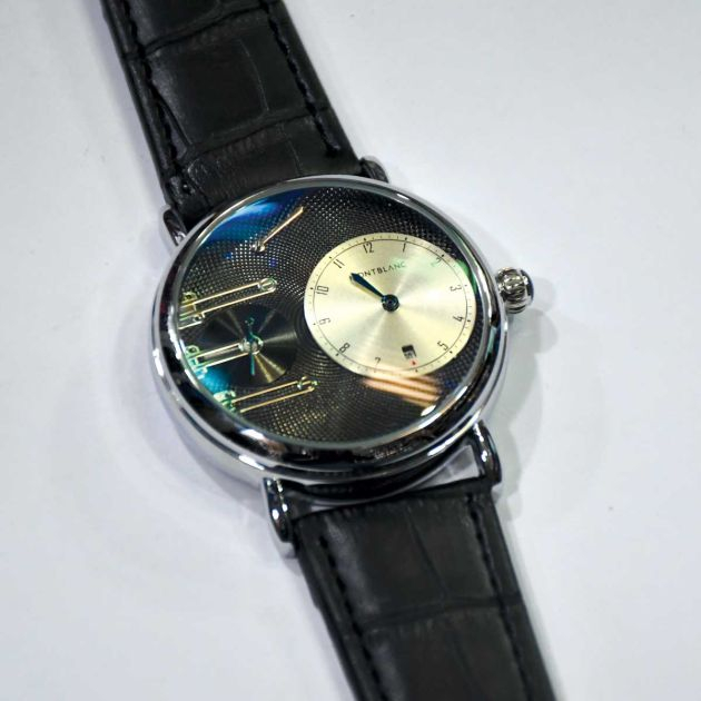 montre-de-marque---mont-blanc---en-simili-cuir---couleur-noir