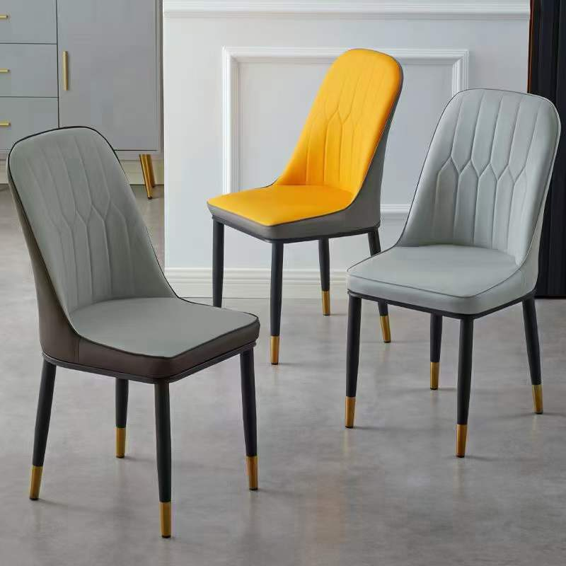 chaise-scandinave-de-dîner